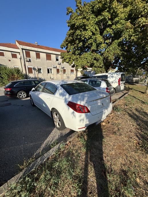 Peugeot 508 2,0 HDi (motor u kvaru, potrebna zamjena), fotografija 3