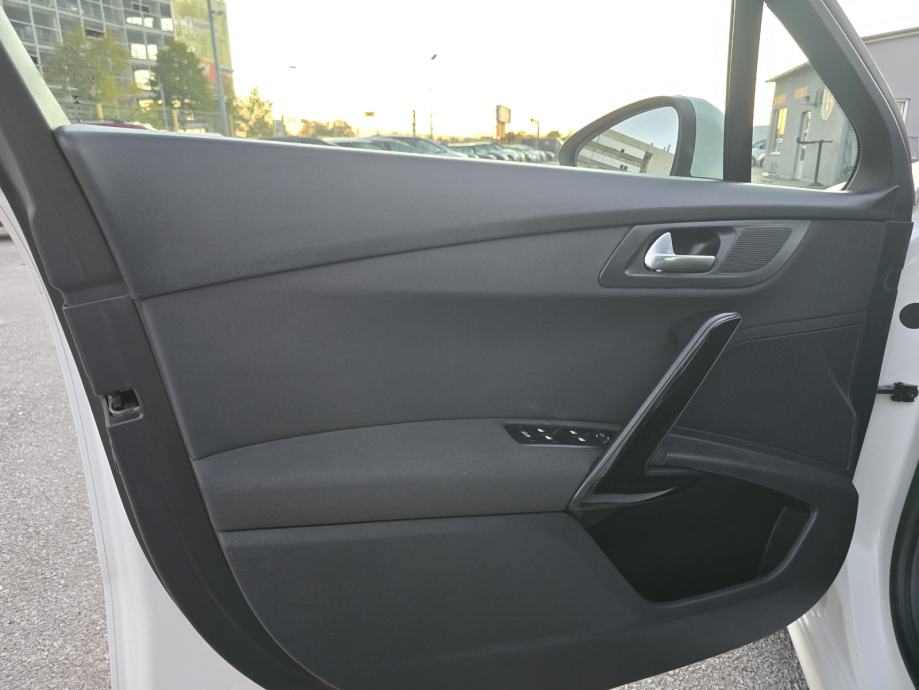 Peugeot 508 SW 2,0 BLUEHDI 150 K/S-138000 KM, fotografija 17