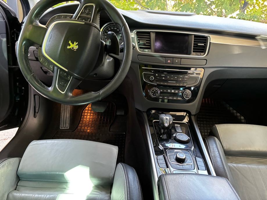 Peugeot 508 SW RXH automatik, fotografija 8