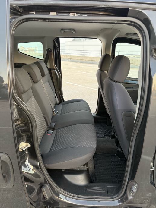 Peugeot Bipper Tepee automatik 1.3 Hdi, fotografija 18