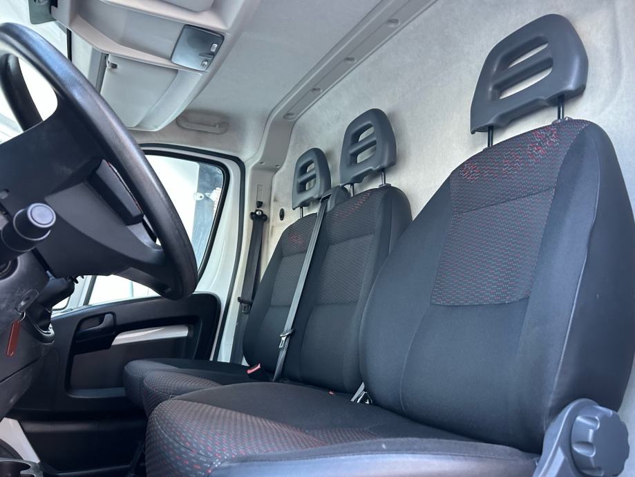 Peugeot Boxer 2,2 BlueHDi 103KW.2020G.NOVI MODEL SERVISNA KNJIGA TOP, fotografija 18