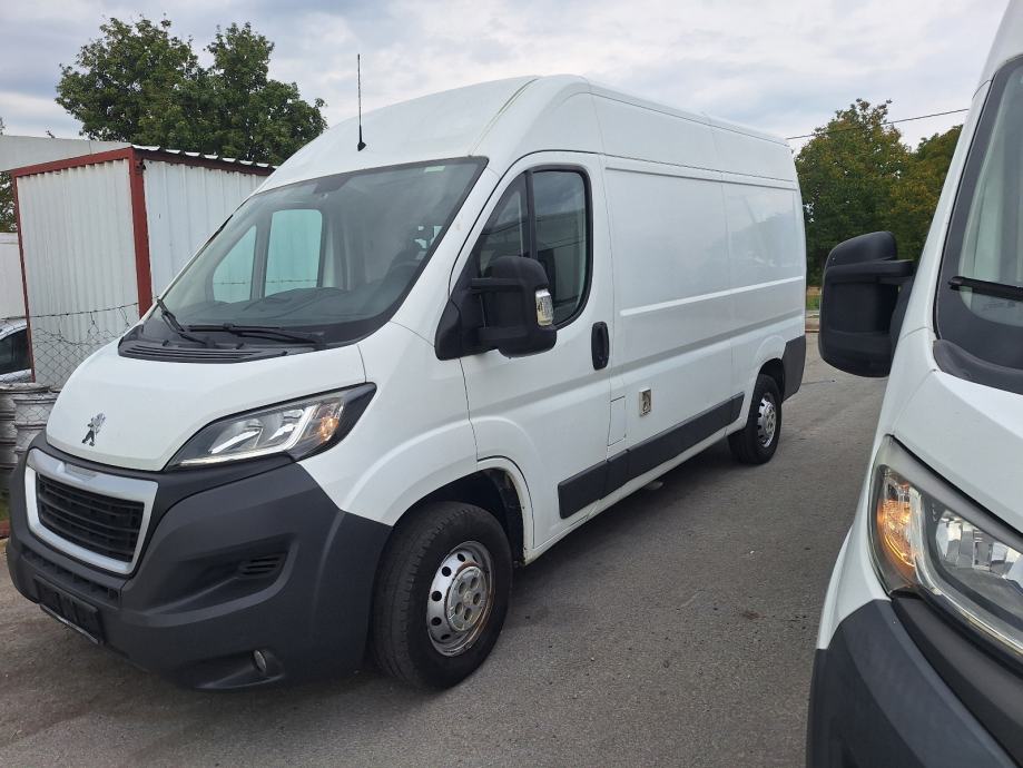 Peugeot Boxer 333 Kombi 2,2 HDi, fotografija 2