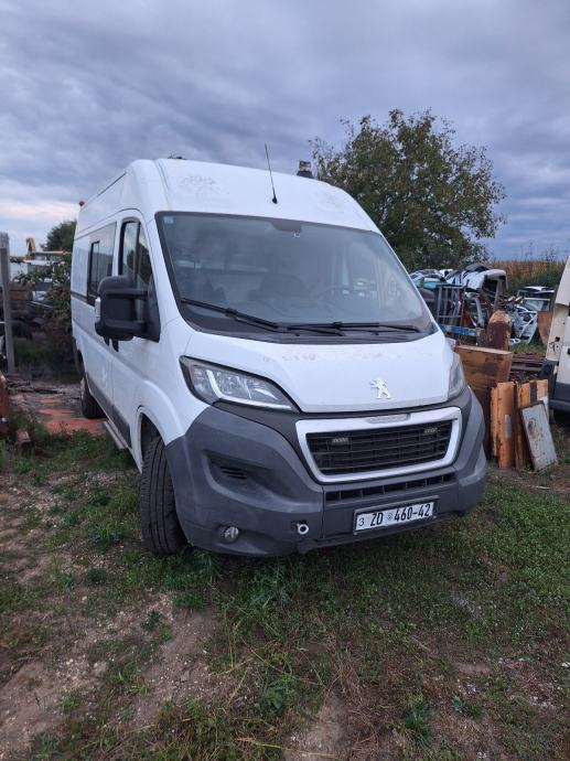Peugeot Boxer 333 Kombi 2,2 HDi, fotografija 9