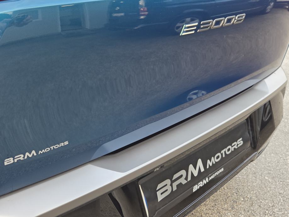 Peugeot e-3008 GT 2024, fotografija 18