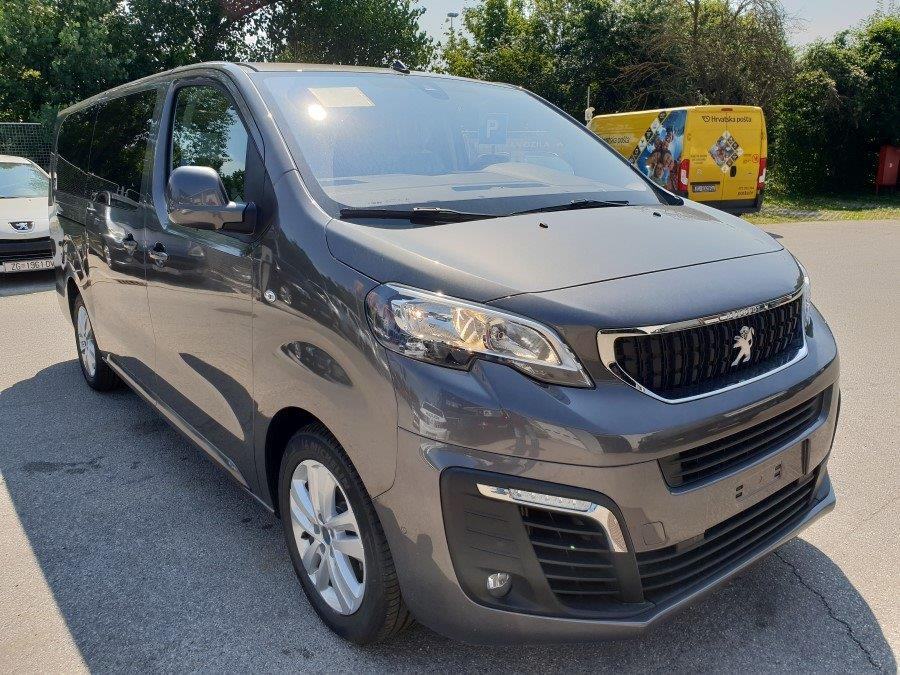 Peugeot traveller 2018