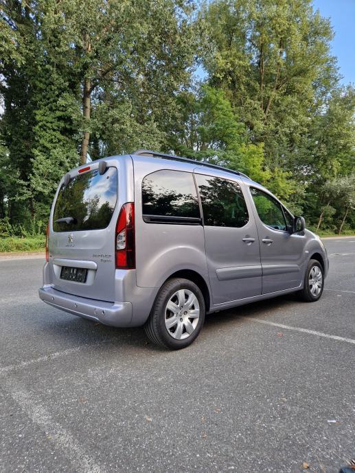 Peugeot Partner 1,6 BlueHDi,redizajn,6 brzina,reg god dana, fotografija 7