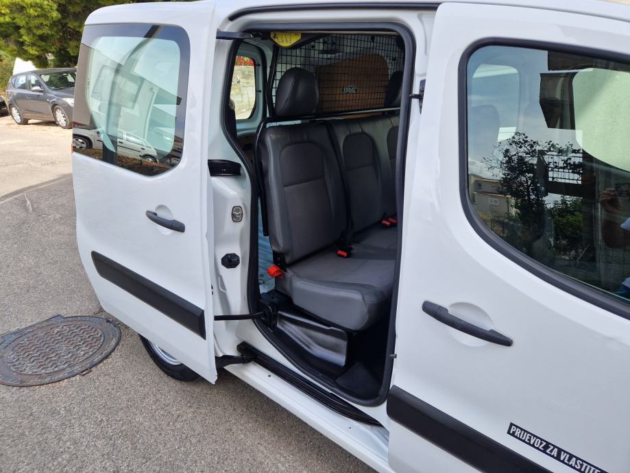 Peugeot Partner 1,6 BlueHDi, fotografija 17
