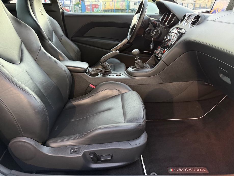 PEUGEOT RCZ 1,6 THP-REGISTRIRAN GODINU DANA-PERLA-NAVI-XENON, fotografija 19