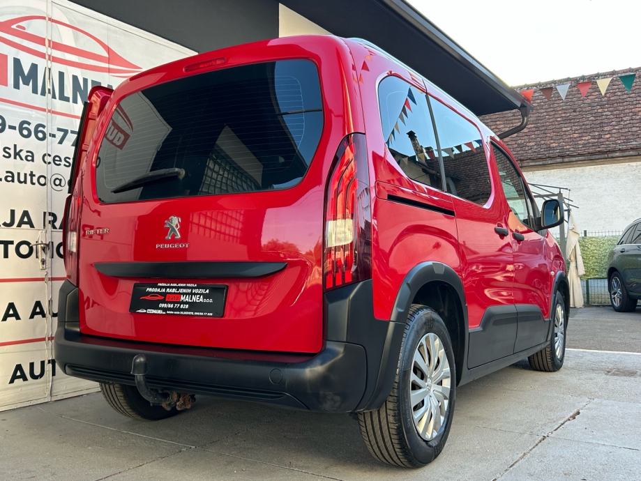 Peugeot Rifter 1,5 HDI 2019G.M-1 NOVI MODEL KOPLETNA VELIKI SERVISNA, fotografija 8