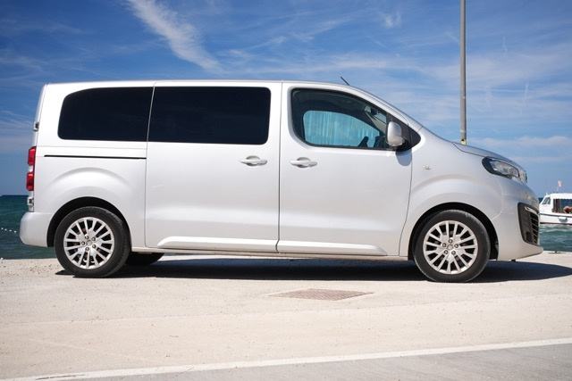 Peugeot Traveller 2,0 BlueHDi automatik, fotografija 5