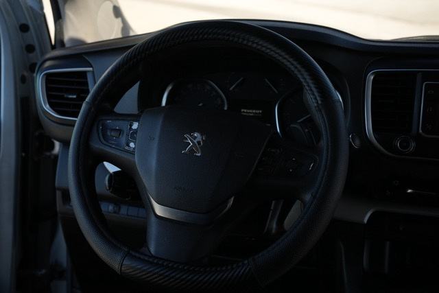 Peugeot Traveller 2,0 BlueHDi automatik, fotografija 11