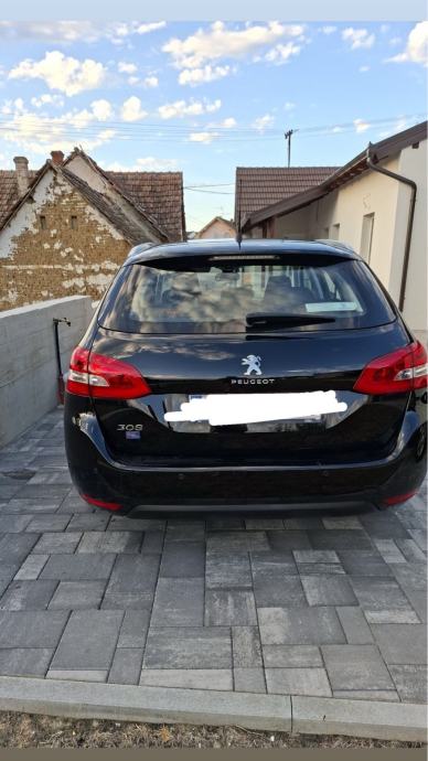 Peuget 308 automatik, fotografija 6