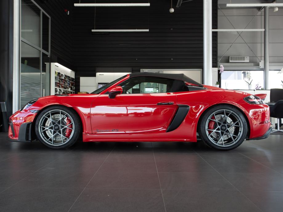Porsche 718 Spyder RS (PORSCHE APPROVED JAMSTVO), pogled izvana - slika 2