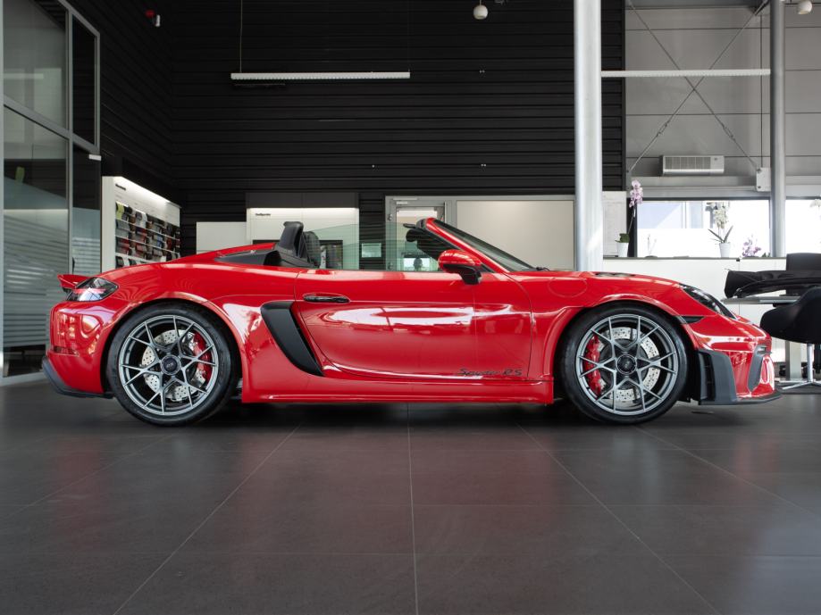 Porsche 718 Spyder RS (PORSCHE APPROVED JAMSTVO), pogled izvana - slika 5