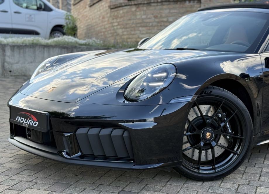 Porsche 911 992.2 Carrera 4 GTS HD Matrix PANO Lift, fotografija 2