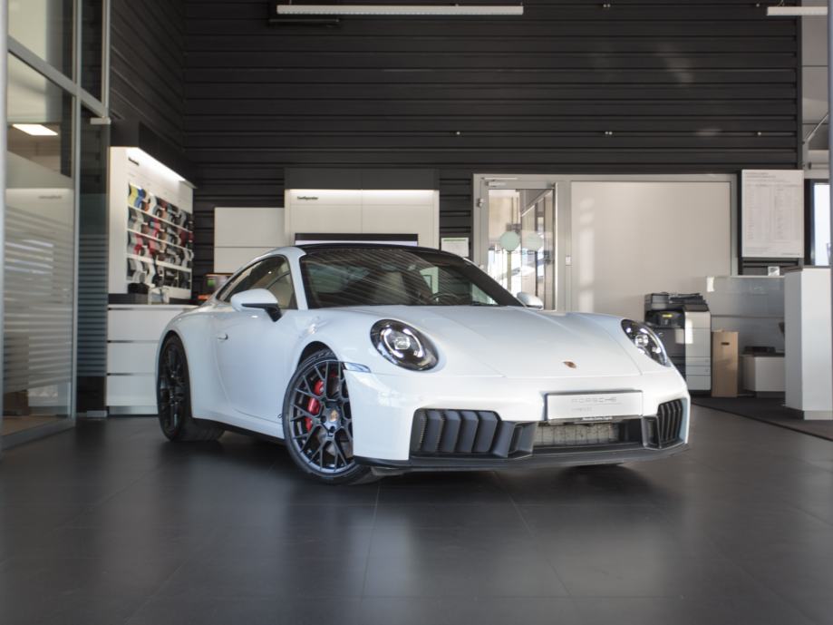 Porsche 911 Carrera 4 GTS (992 II) (PORSCHE APPROVED JAMSTVO), fotografija 4