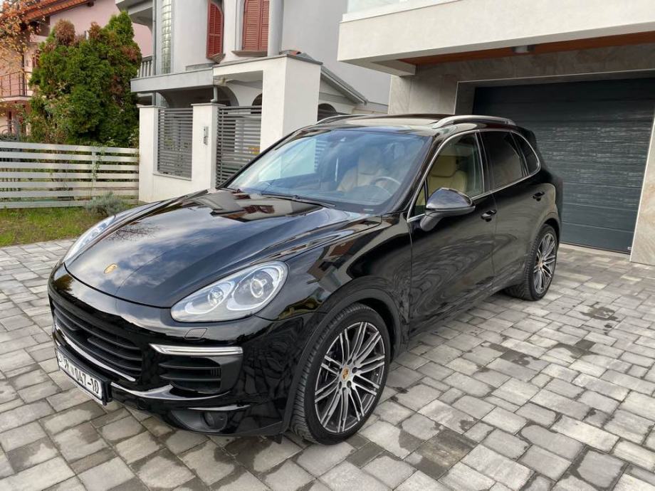 Porsche Cayenne 3,0 V6 TDI Aero (zamjena bager)