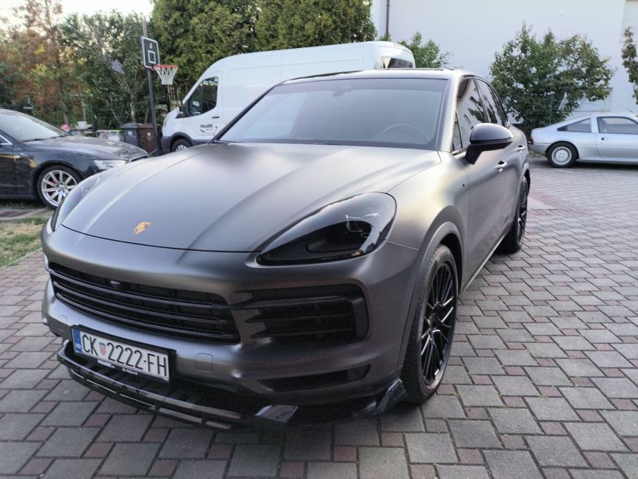 Porsche Cayenne 3.0 V6 Turbo.B + Struja (E-Hybrid), fotografija 2