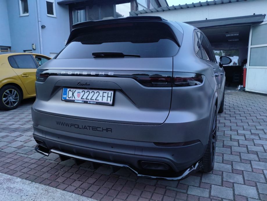 Porsche Cayenne 3.0 V6 Turbo.B + Struja (E-Hybrid), fotografija 4