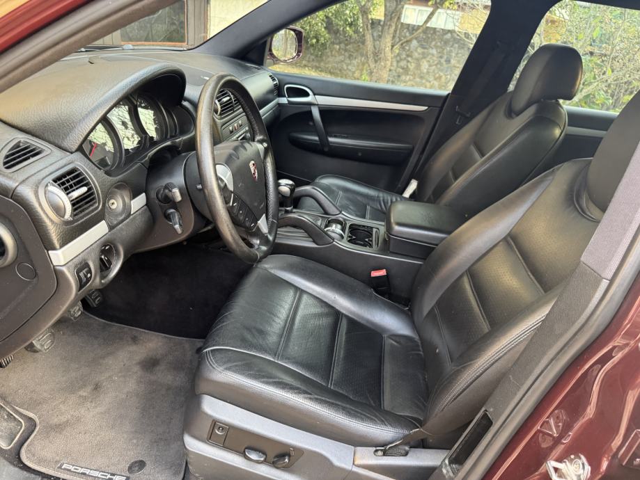 PORSCHE CAYENNE 3.6 RUČNI MJENJAČ, 22” TECHART, fotografija 11
