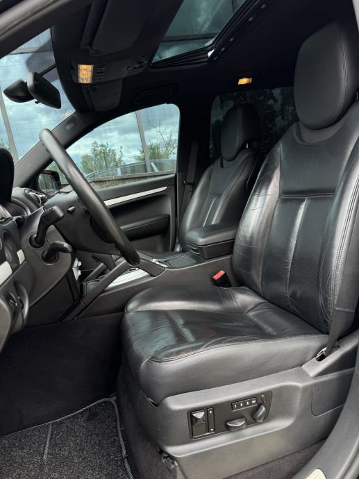 Porsche Cayenne S 4,8 V8 - REDIZAJN - HR AUTO - ORG KM - REG 7/27 !!, fotografija 19