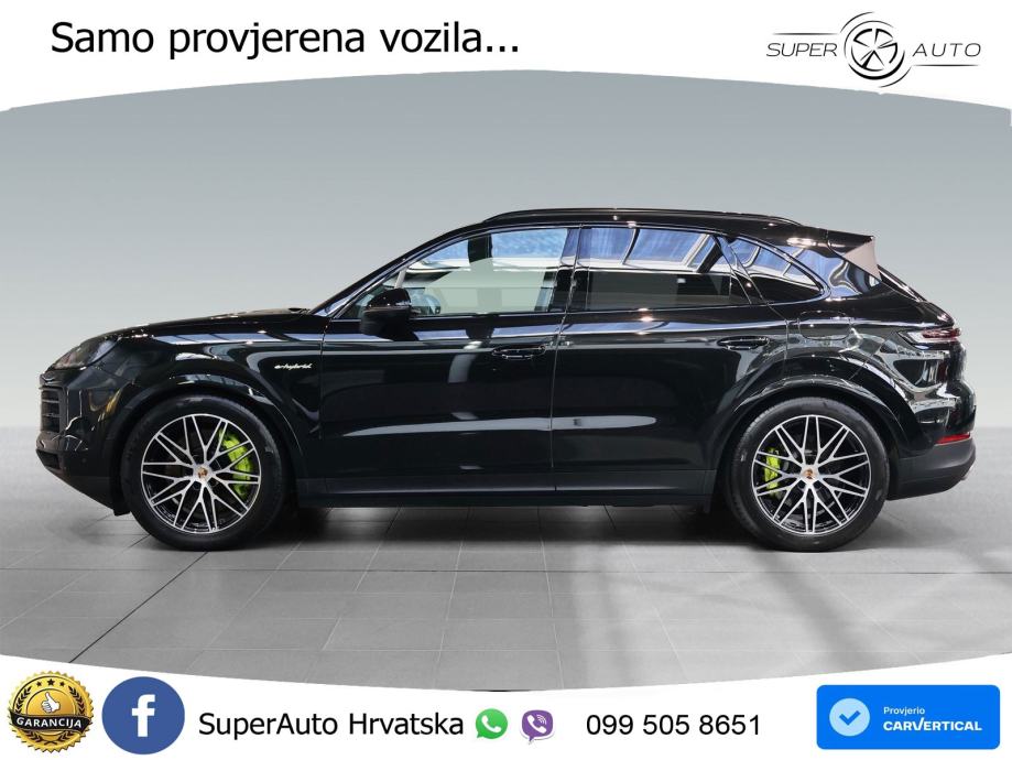 Porsche Cayenne Coupe S 3.0 V6 (519 KS) E-Hybrid Tiptronic S LED+GR SJ, fotografija 2