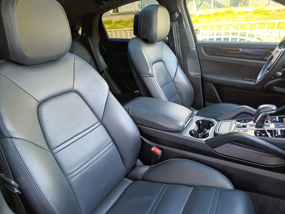 Porsche Cayenne Coupe, 340ks, panorama, sportska sjedala, fotografija 10