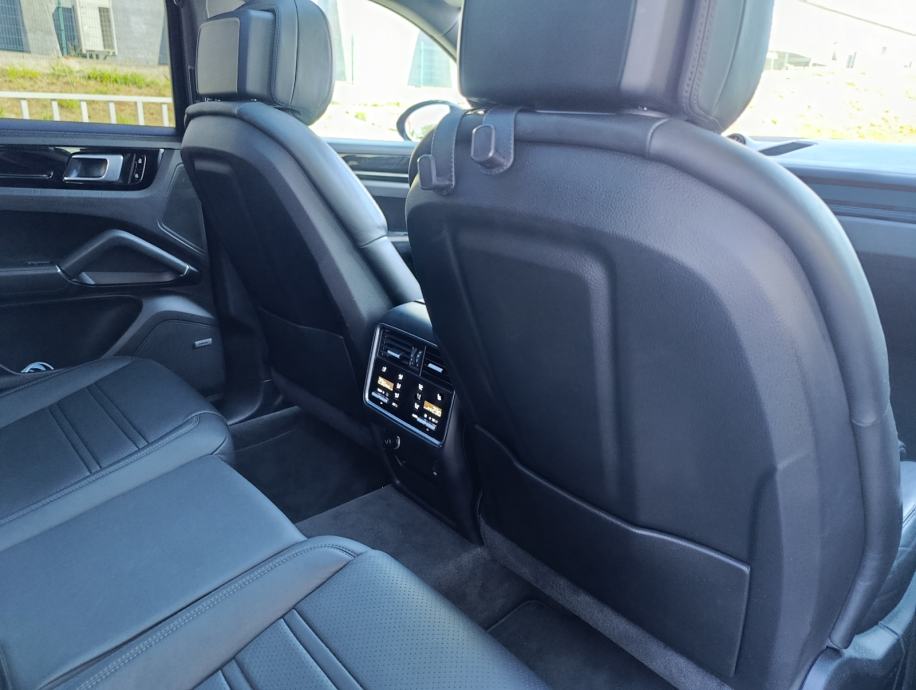 Porsche Cayenne Coupe, 340ks, panorama, sportska sjedala, fotografija 14