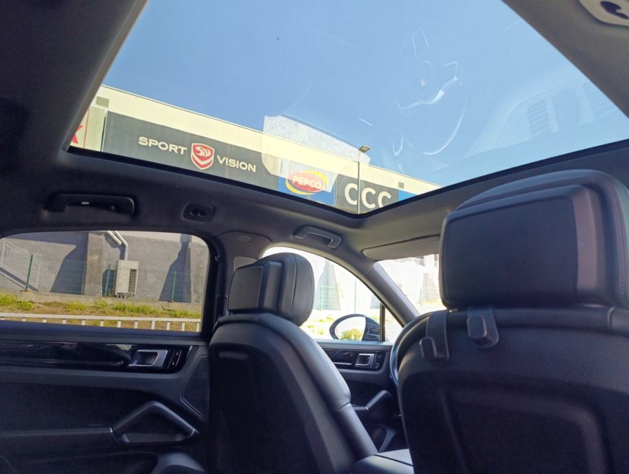 Porsche Cayenne Coupe, 340ks, panorama, sportska sjedala, fotografija 15