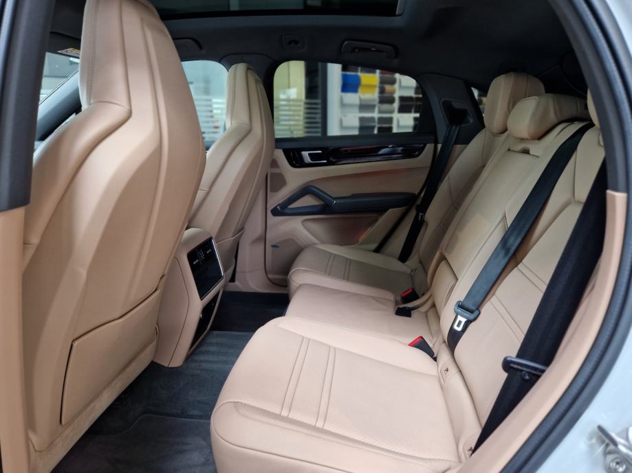 Porsche Cayenne Coupe Ehybrid, 2020 god.