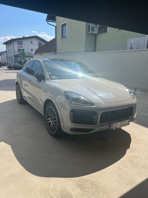 Porsche Cayenne Coupe Nardo Grey !, 2019 god.