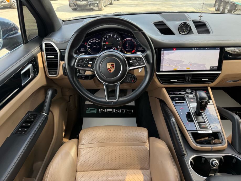Porsche Cayenne E-Hybrid NAVI, ALU R22, BOSE, CHRONO, MATRIX, 462kS, fotografija 18