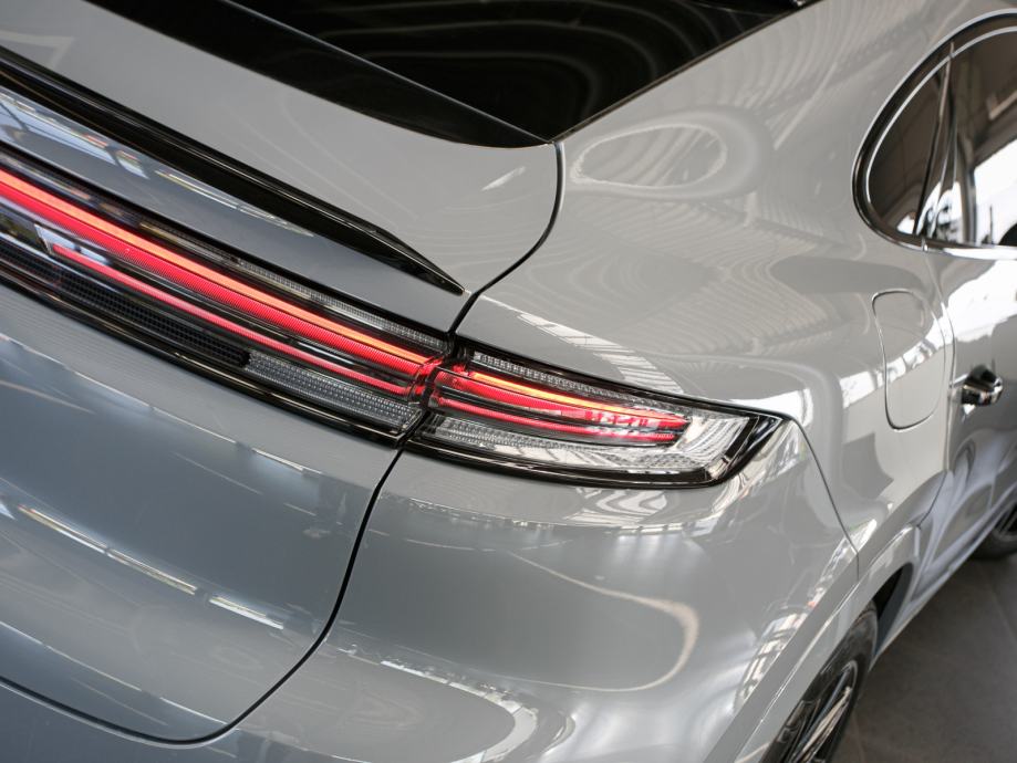 Porsche Cayenne E-Hybrid Coupé (PORSCHE APPROVED JAMSTVO), fotografija 8