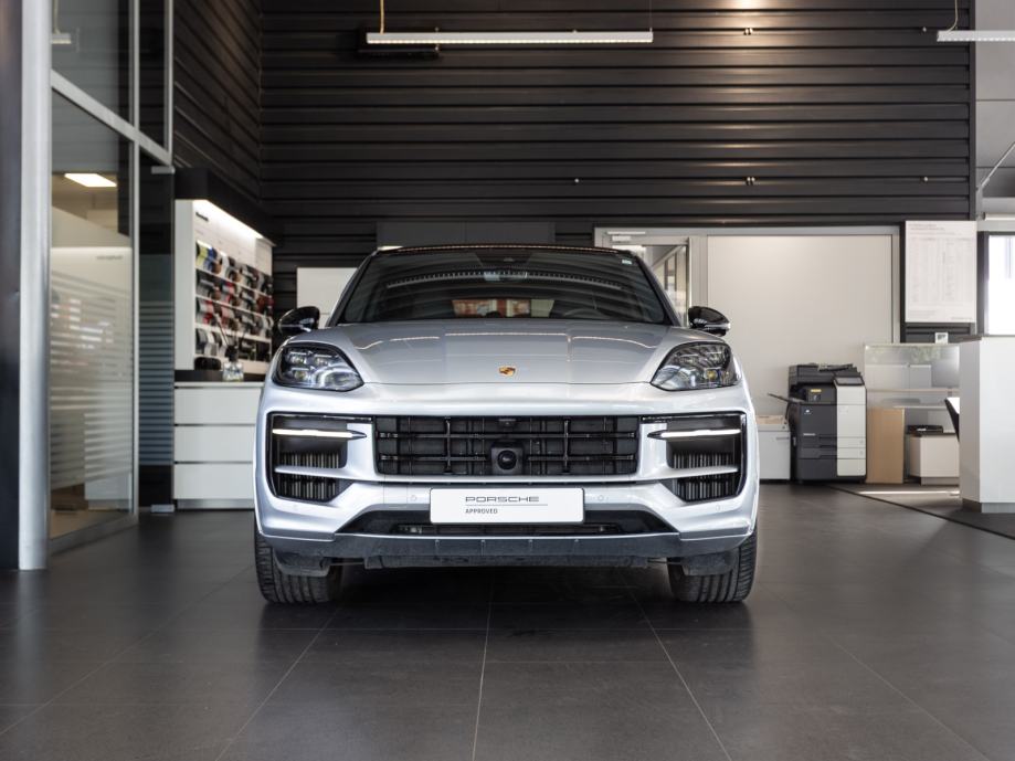 Porsche Cayenne E-Hybrid Coupé (PORSCHE APPROVED JAMSTVO), fotografija 7