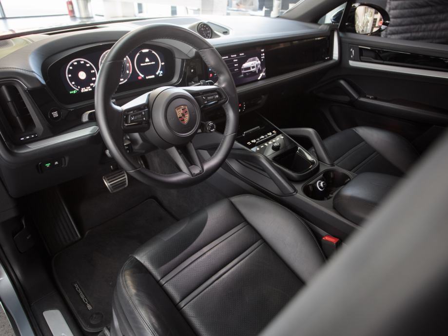Porsche Cayenne E-Hybrid Coupé (PORSCHE APPROVED JAMSTVO), fotografija 14