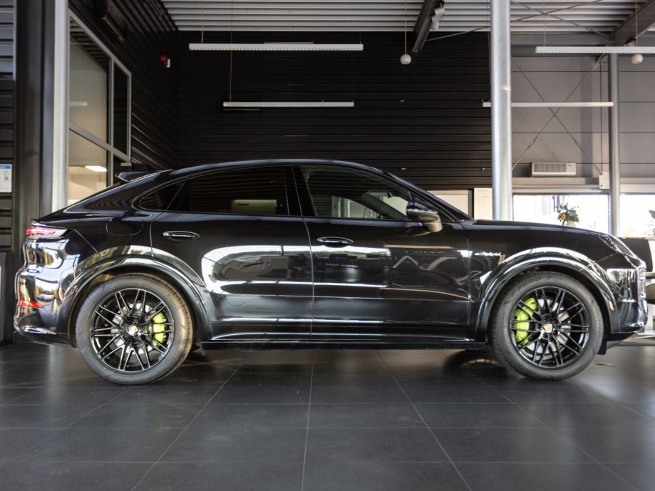 Porsche Cayenne E-hybrid Coupe (PORSCHE APPROVED JAMSTVO), fotografija 5