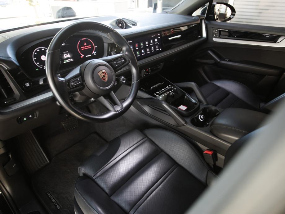 Porsche Cayenne E-hybrid Coupe (PORSCHE APPROVED JAMSTVO), fotografija 15