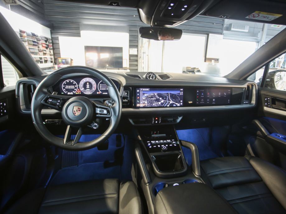 Porsche Cayenne E-hybrid Coupe (PORSCHE APPROVED JAMSTVO), fotografija 15