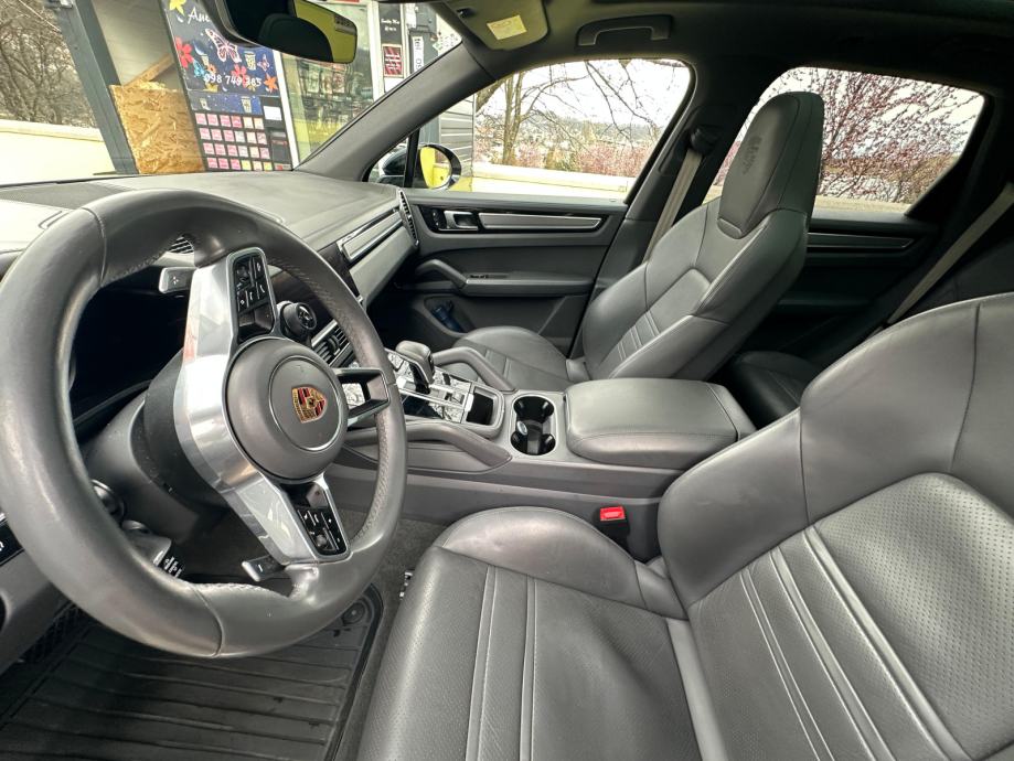 Porsche Cayenne E-hybride Platinum Edition, fotografija 9