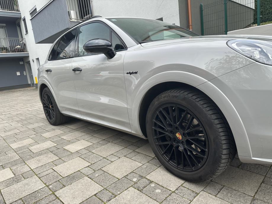 Porsche Cayenne E-hybride Platinum Edition, fotografija 8