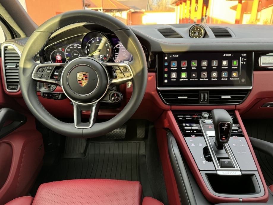 Porsche Cayenne E-Hybrit, fotografija 6