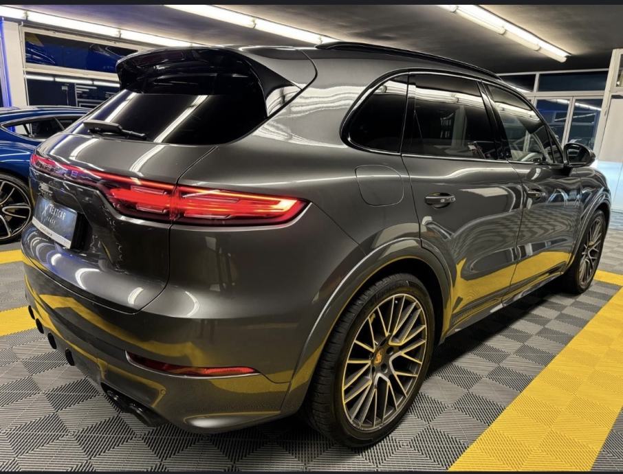 Porsche Cayenne kao Nov, jako ušćuvan. Full oprema., fotografija 5
