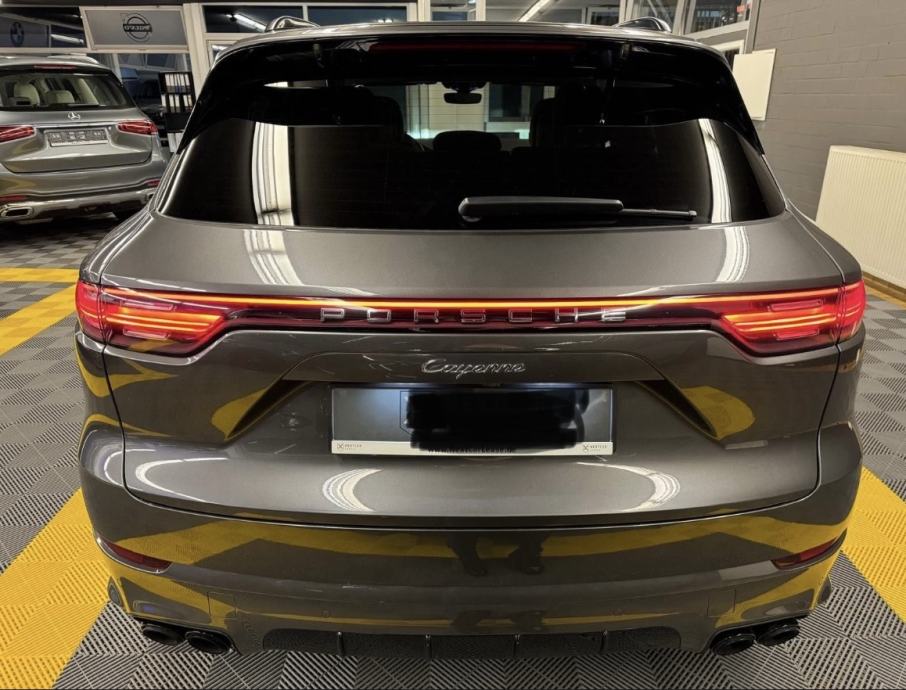 Porsche Cayenne kao Nov, jako ušćuvan. Full oprema., fotografija 6