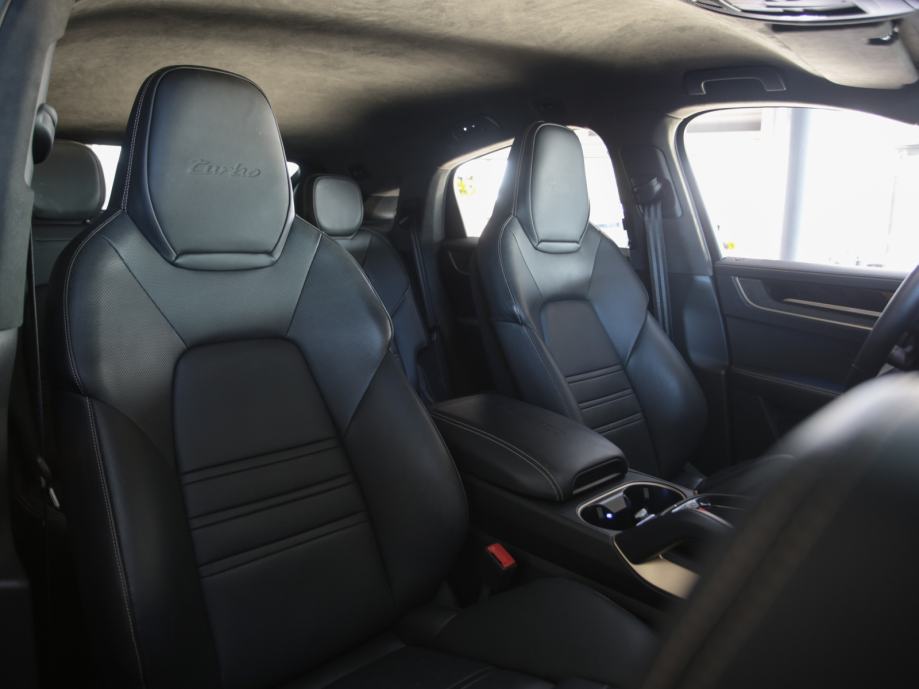 Porsche Cayenne Turbo E-hybrid Coupe with GT package (PORSCHE APPROVED, fotografija 17