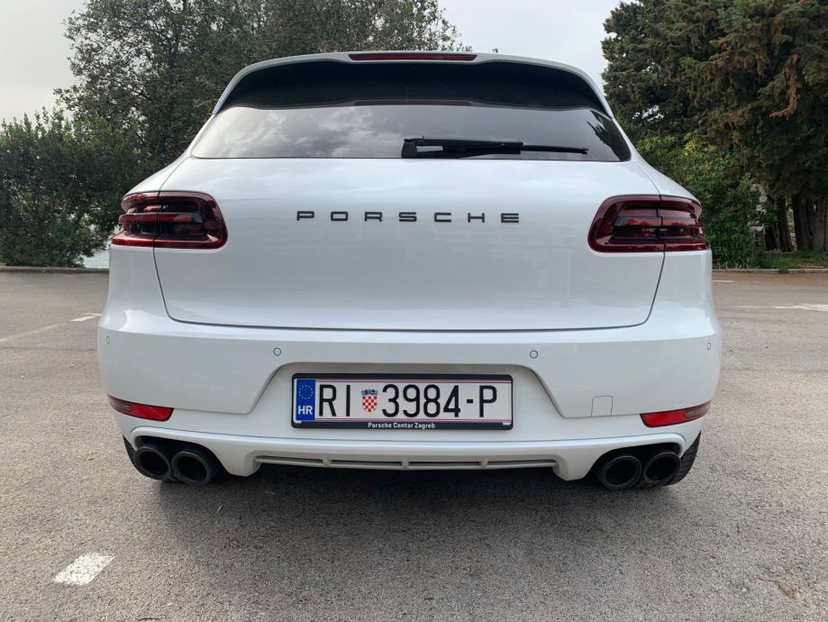 PORSCHE MACAN 2.0 SPORT DESIGN 2017, fotografija 3