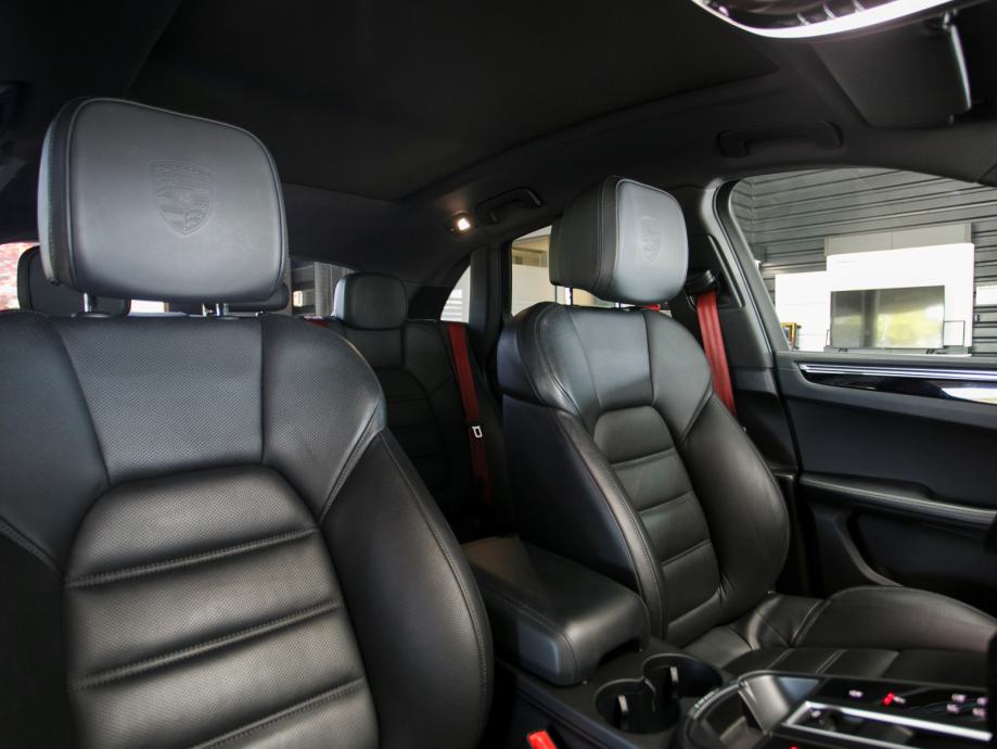Porsche Macan S (PORSCHE APPROVED JAMSTVO), fotografija 18
