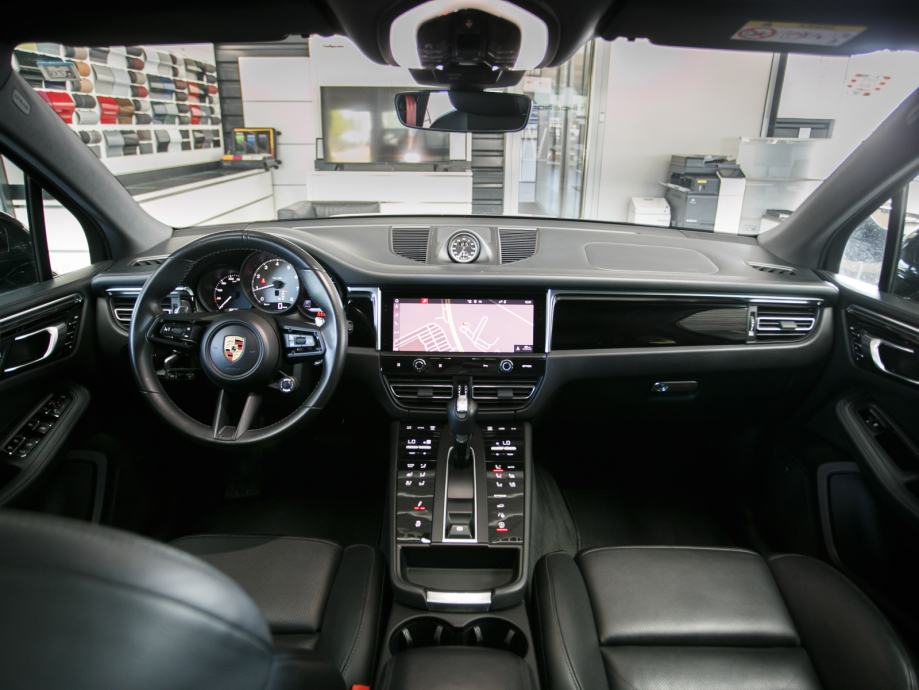 Porsche Macan S (PORSCHE APPROVED JAMSTVO), fotografija 16