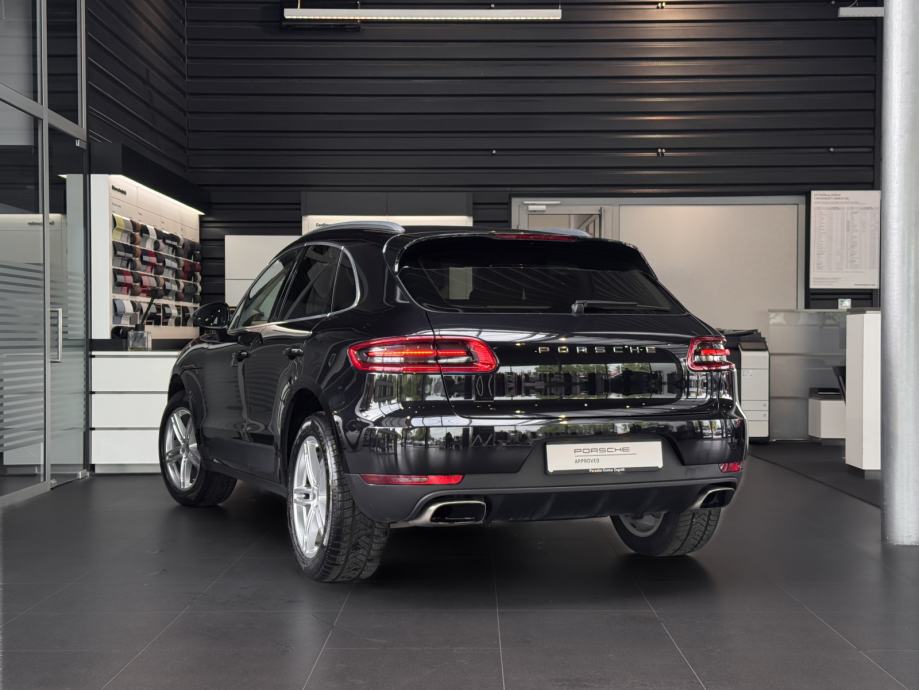 Porsche Macan (PORSCHE APPROVED JAMSTVO), fotografija 4
