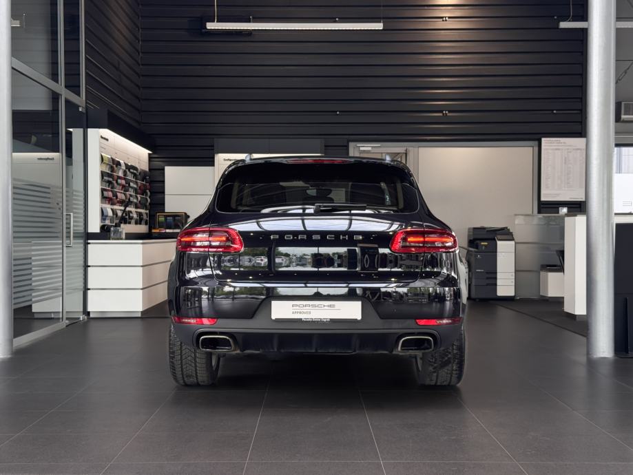 Porsche Macan (PORSCHE APPROVED JAMSTVO), fotografija 8