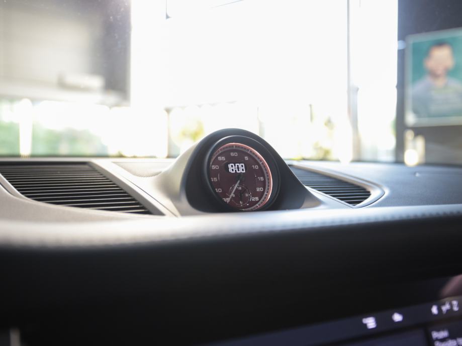 Porsche Macan T (PORSCHE APPROVED JAMSTVO), fotografija 19